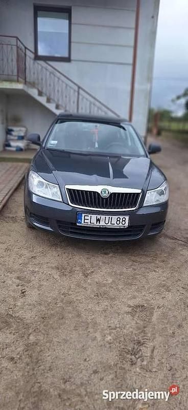 Grafitowy Używany 2012 Skoda Octavia Sedan/Limuzyna | 17 000 zł (Uczciwa cena) - Obraz 1/4