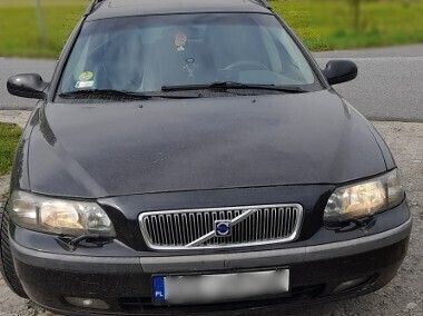 Czarny Używany 2002 Volvo V70 Kombi | 13 200 zł - Obraz 1/4