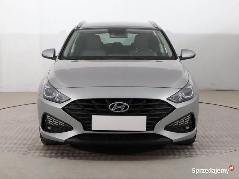 Srebrny Używany 2022 Hyundai i30 Kombi | 55 999 zł (Uczciwa cena) - Obraz 1/4