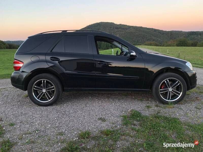 Używany Mercedes ML280 2009 Czarny SUV