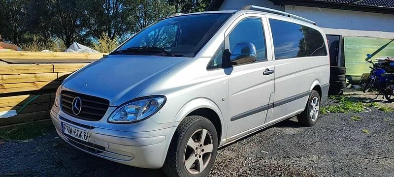 Srebrny Używany 2006 Mercedes Vito Minivan | 18 500 zł (Uczciwa cena) - Obraz 1/4