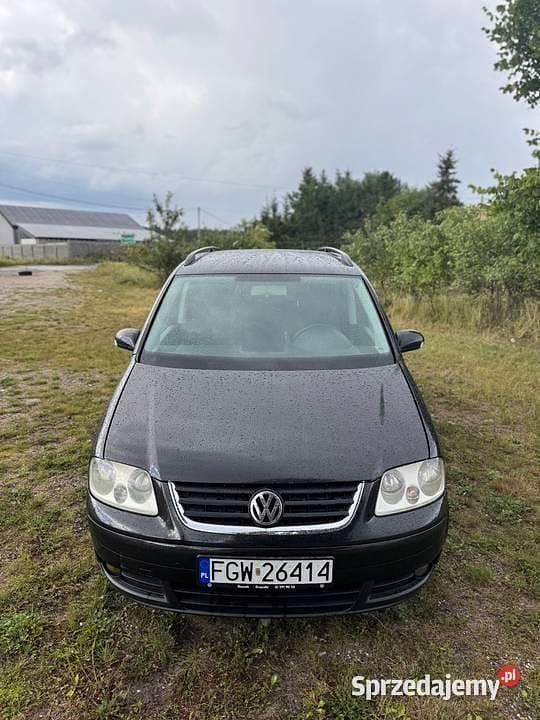 Czarny Używany 2006 VW Touran Minivan | 7000 zł (Uczciwa cena) - Obraz 1/4