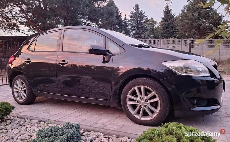 Czarny Używany 2008 Toyota Auris Sedan/Limuzyna | 18 000 zł (Uczciwa cena) - Obraz 1/4