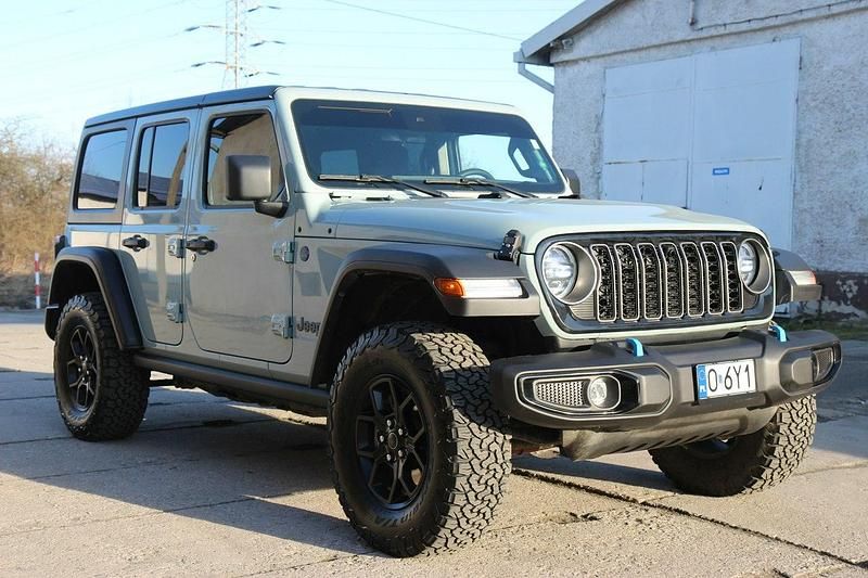 Używany Jeep Wrangler 375 KM (275 kW) 2024 Biały SUV