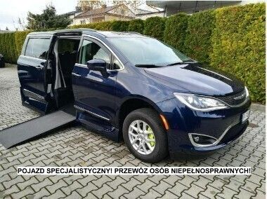 Niebieski Używany 2017 Chrysler Pacifica SUV | 138 900 zł - Obraz 1/4