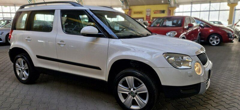 Biały Używany 2013 Skoda Yeti SUV | 32 900 zł - Obraz 1/3