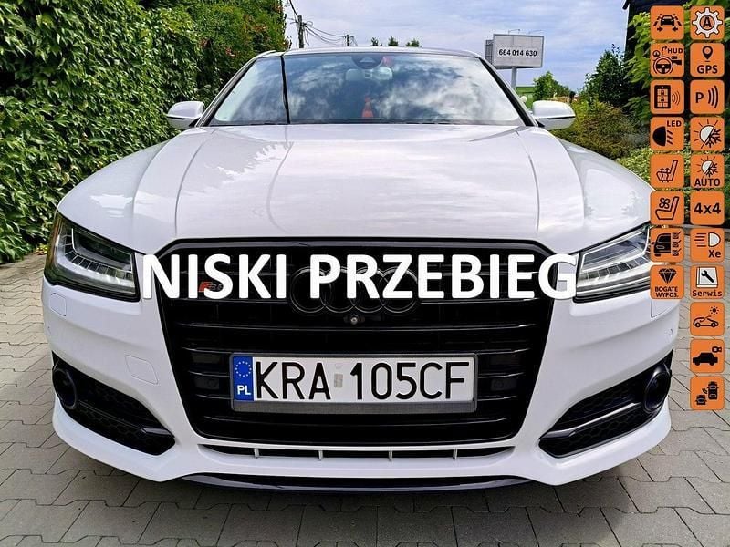 Biały (metalik, perła) Używany 2018 Audi A8 Sedan/Limuzyna | 145 900 zł - Obraz 1/4