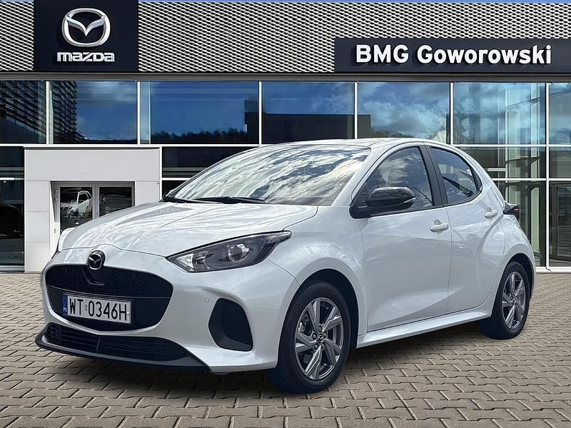 Northern white pearl Używany 2024 Mazda 2 Hatchback | 99 999 zł - Obraz 1/4