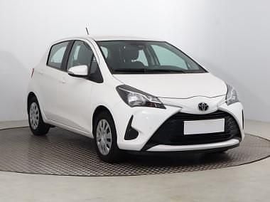 Biały Używany 2019 Toyota Yaris Hatchback | 50 699 zł (Uczciwa cena) - Obraz 1/4