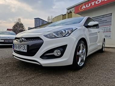 Używany Hyundai i30 110 KM (80 kW) 2013 Biały Coupe
