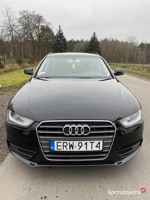 Czarny Używany 2015 Audi A4 Kombi | 41 000 zł (Dobra cena) - Obraz 1/4