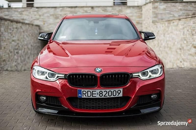 Czerwony Używany 2015 BMW 328 Comfort Edition Sedan/Limuzyna | 73 900 zł (Drogi) - Obraz 1/4