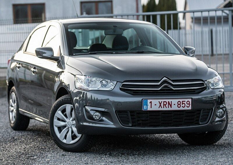 Używany Citroën C-Elysee I 82 KM (60 kW) 2016 Grafitowy Sedan/Limuzyna