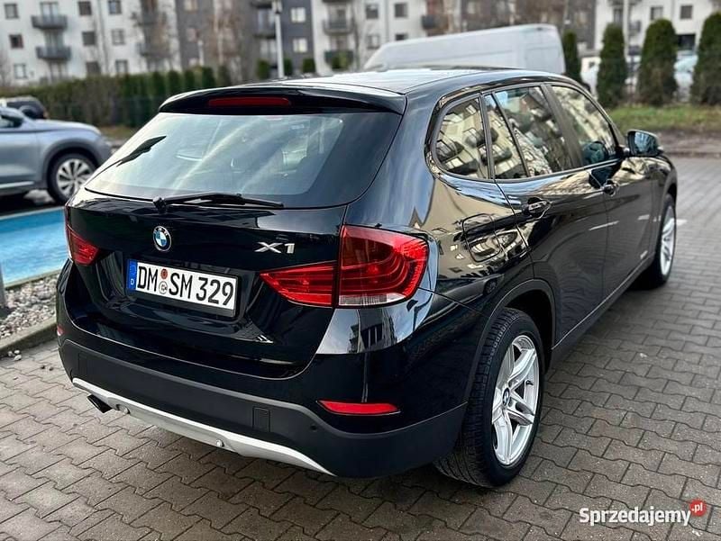Używany BMW X1 2013 Czarny SUV