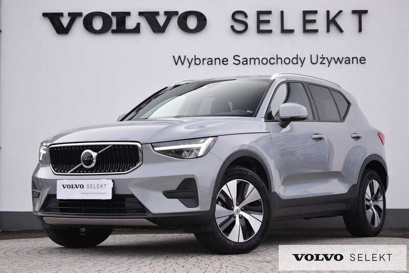 Szary Używany 2024 Volvo XC40 SUV | 149 900 zł (Dobra cena) - Obraz 1/3