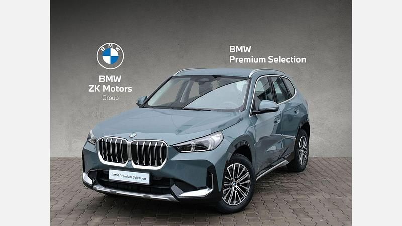 Zielony cape york metalizowany Używany 2024 BMW X1 Luxury Line SUV | 209 500 zł (Drogi) - Obraz 1/3