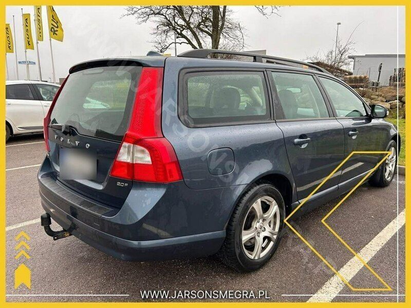 Używany Volvo V70 145 KM (106 kW) 2009 Niebieski Kombi