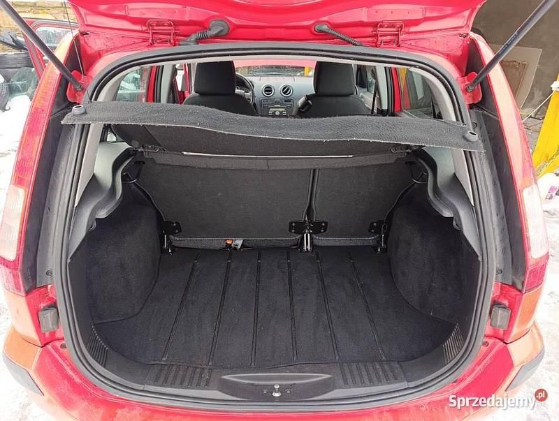 Używany Ford Fusion 2010 Hatchback