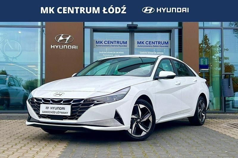 Biały Używany 2022 Hyundai Elantra Sedan/Limuzyna | 77 900 zł (Dość drogi) - Obraz 1/4