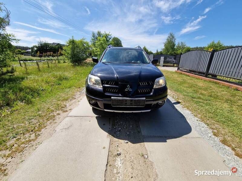 Czarny Używany 2006 Mitsubishi Outlander Plus SUV | 16 900 zł - Obraz 1/4