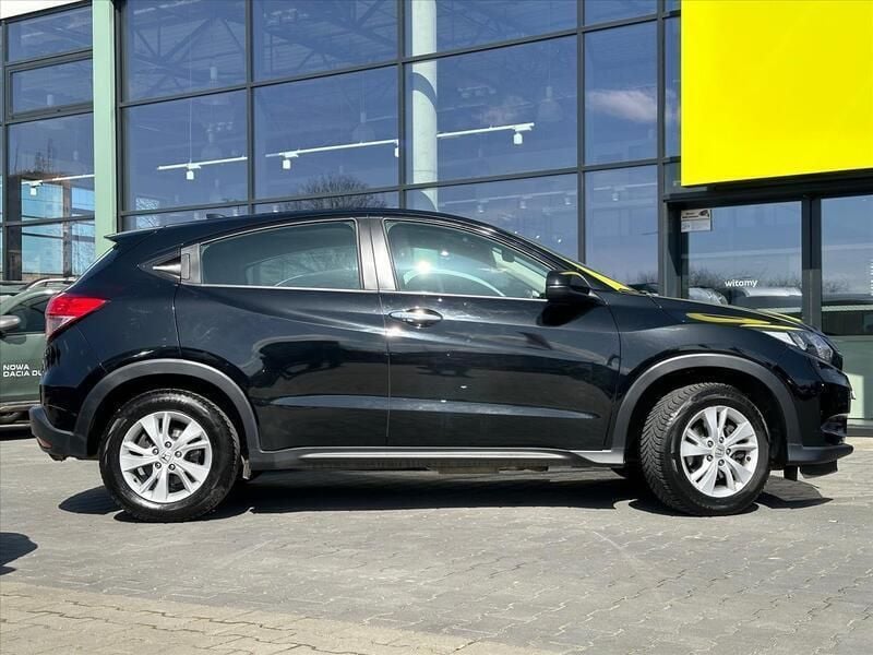 Używany Honda HR-V Comfort 131 KM (96 kW) 2016 Czarny SUV
