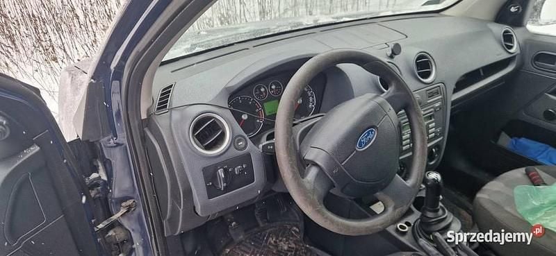 Używany Ford Fusion 2009 Niebieski Hatchback