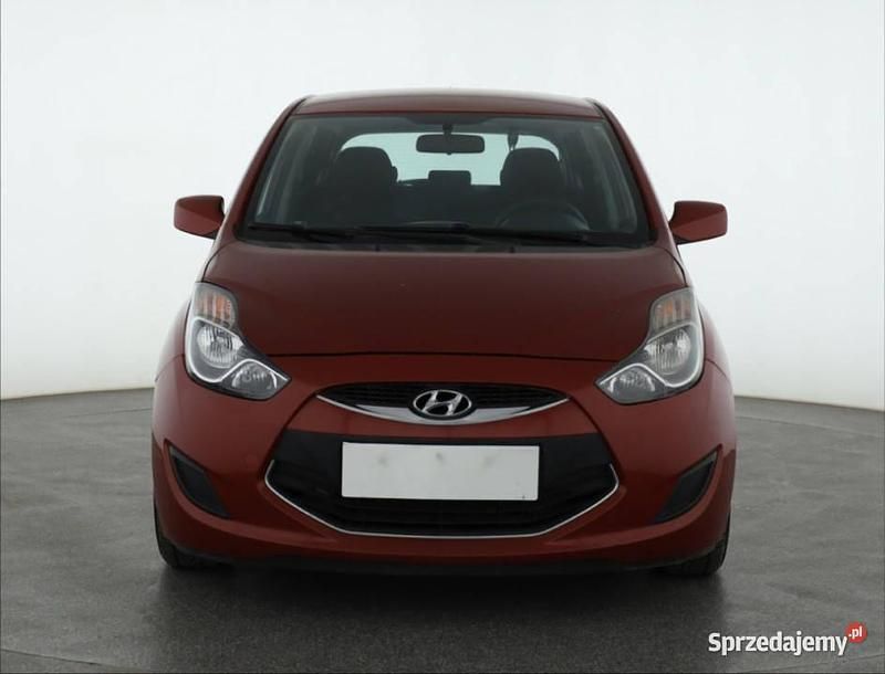 Czerwony Używany 2012 Hyundai ix20 Minivan | 10 499 zł - Obraz 1/4