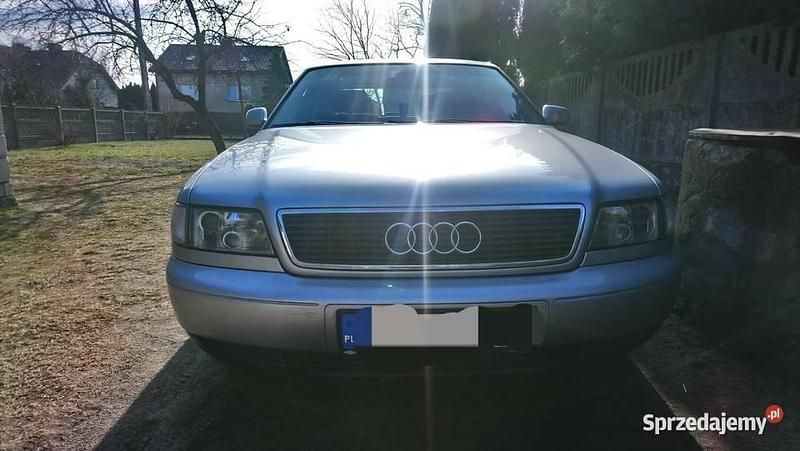 Używany Audi A8 1997 Sedan/Limuzyna