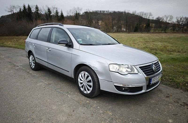 Używany VW Passat 122 KM (89 kW) 2008 Srebrny Kombi