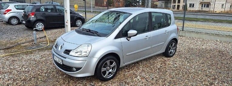 Używany 2008 Renault Modus Minivan | 15 700 zł (Drogi) - Obraz 1/1