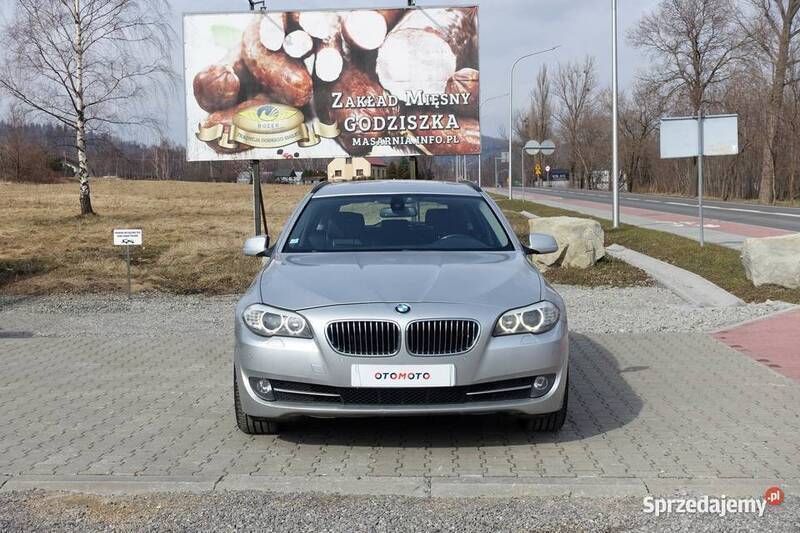 Srebrny Używany 2012 BMW 530 Sedan/Limuzyna | 37 900 zł (Super Cena) - Obraz 1/4