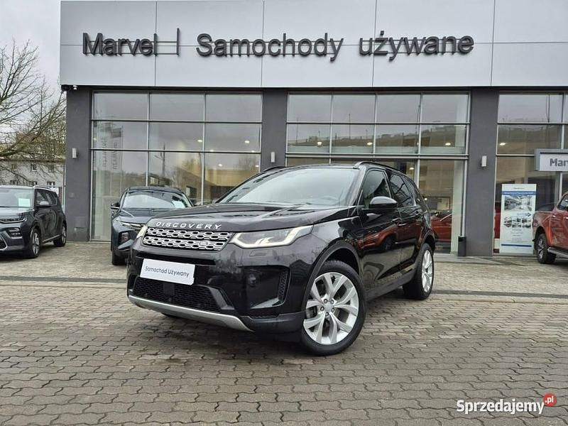 Czarny Używany 2021 Land Rover Discovery 5 SE SUV | 139 000 zł - Obraz 1/4