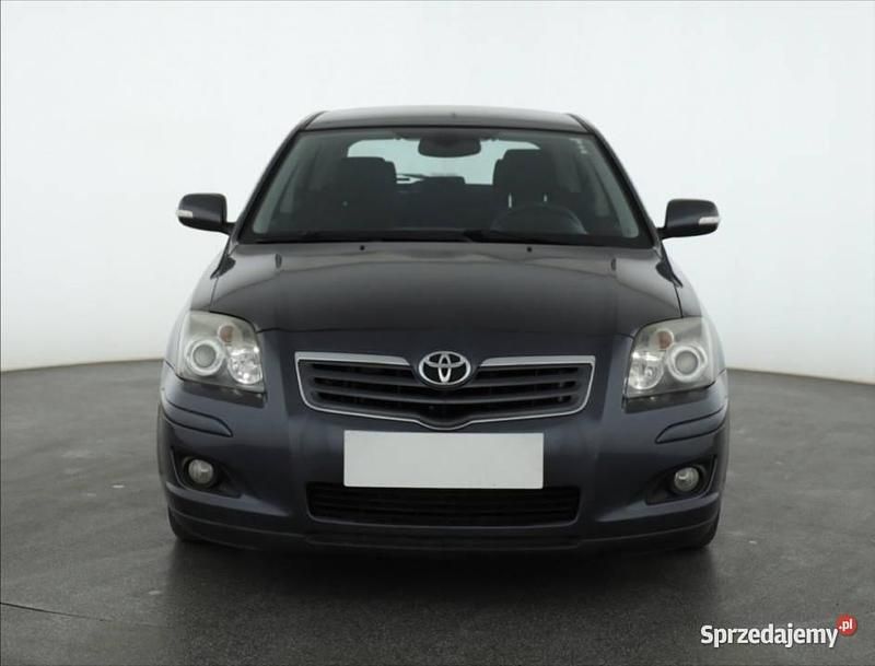 Szary Używany 2008 Toyota Avensis Hatchback | 19 499 zł (Dość drogi) - Obraz 1/4