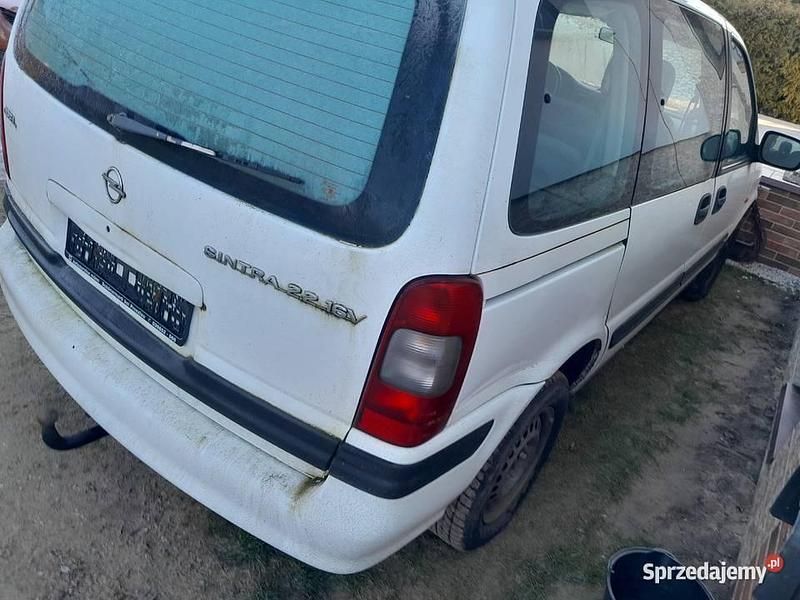 Biały Używany 1997 Opel Sintra Minivan | 1350 zł - Obraz 1/4