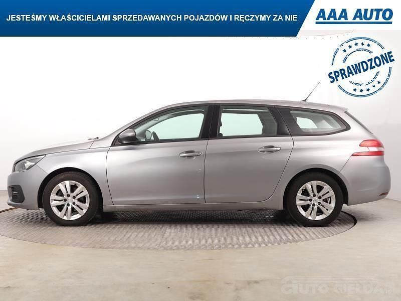Używany Peugeot 308 2019 Szary
