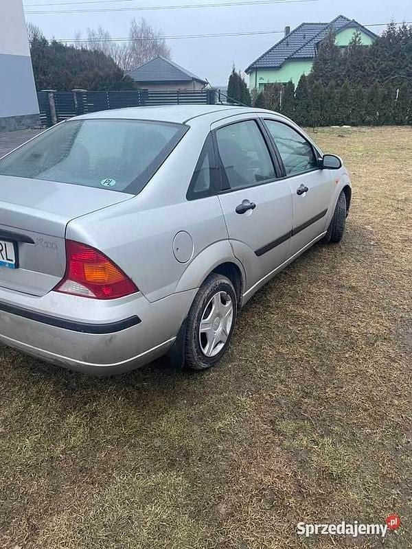 Używany Ford Focus 2002 Sedan/Limuzyna