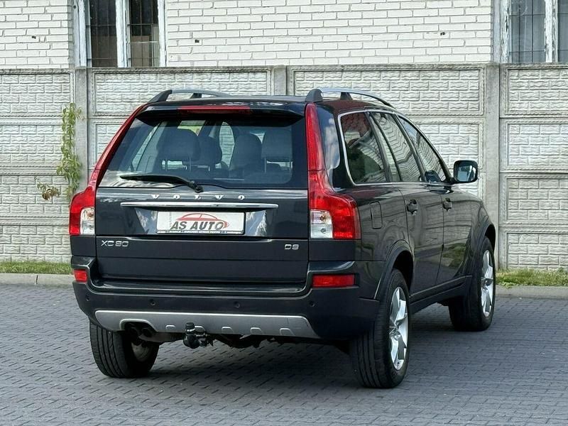 Używany Volvo XC90 Momentum 163 KM (119 kW) 2011 Grafitowy SUV