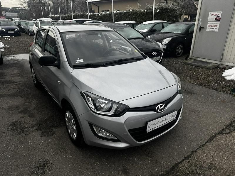 Srebrny Używany 2014 Hyundai i20 Hatchback | 11 500 zł (Super Cena) - Obraz 1/4