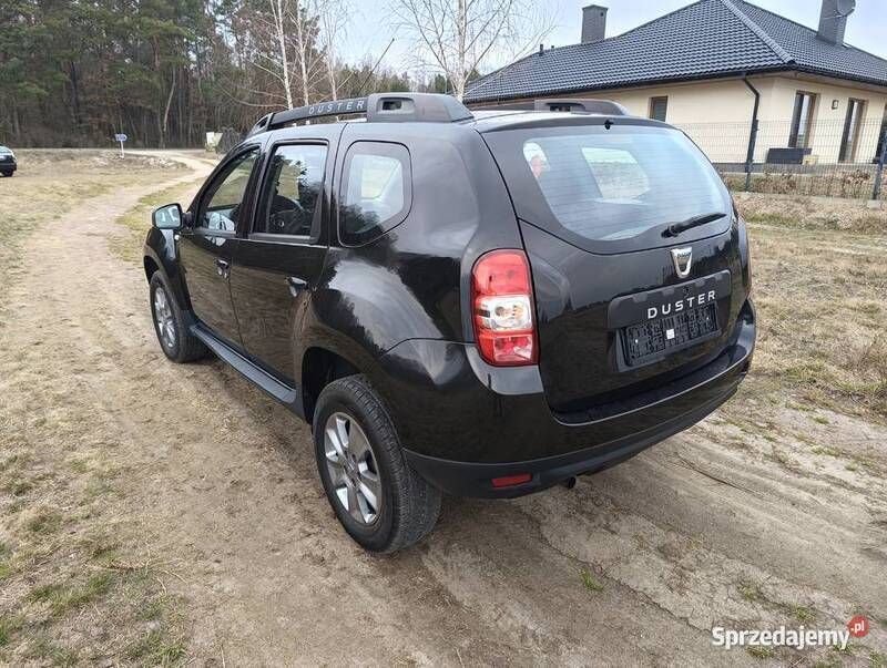 Używany Dacia Duster 2015 Czarny SUV