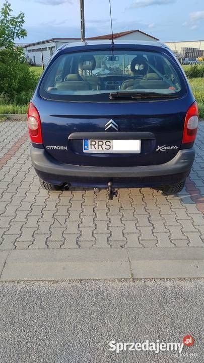 Używany 2001 Citroën Xsara Picasso Minivan | 2500 zł - Obraz 1/4