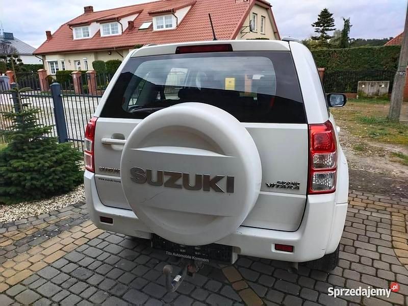 Granatowy Używany 2007 Suzuki Grand Vitara Exclusive SUV | 25 800 zł (Uczciwa cena) - Obraz 1/4