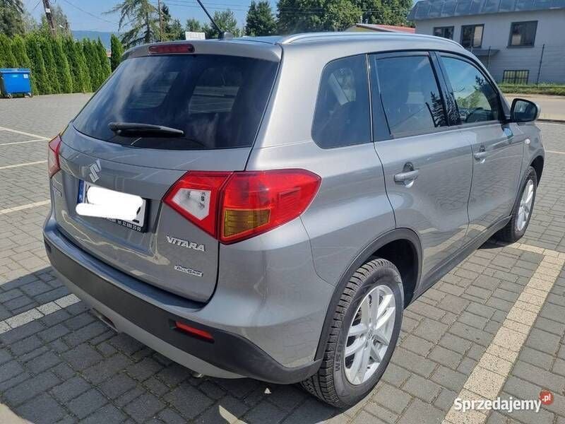 Używany 2015 Suzuki Vitara SUV | 61 900 zł (Uczciwa cena) - Obraz 1/3