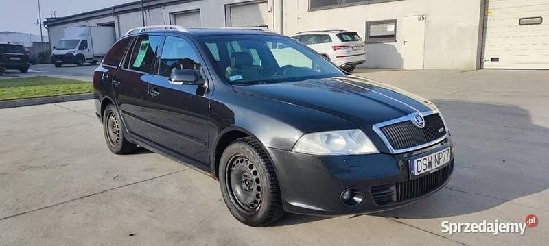 Używany Skoda Octavia RS 140 KM (102 kW) 2008 Czarny Kombi