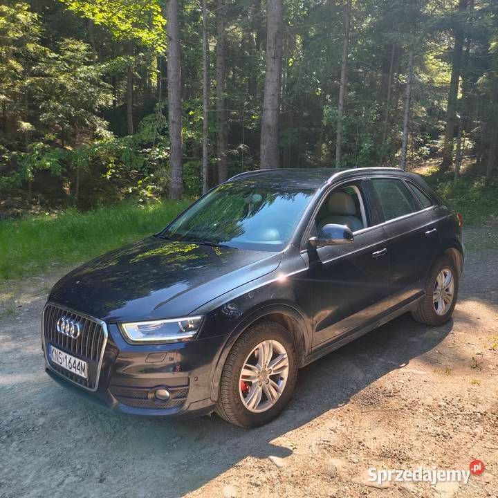 Granatowy Używany 2012 Audi Q3 SUV | 55 000 zł (Uczciwa cena) - Obraz 1/4