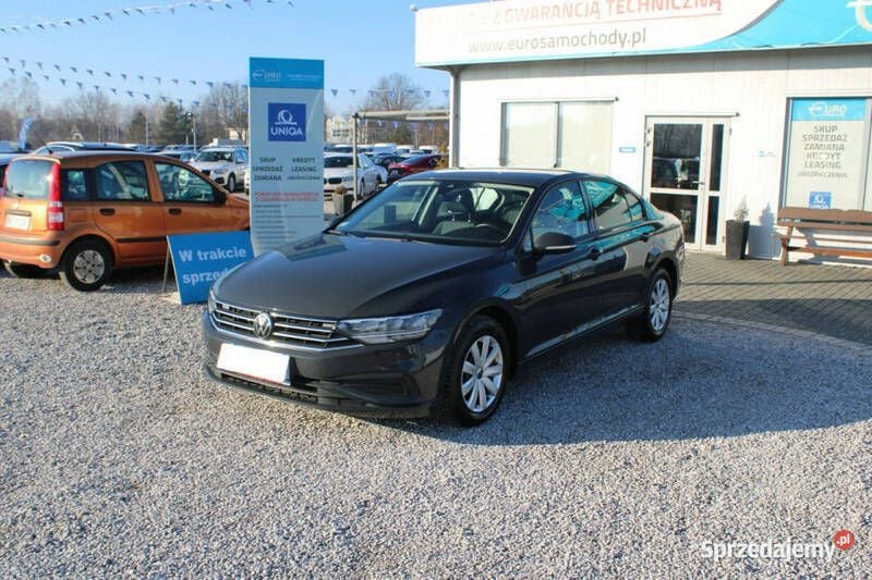 Szary Używany 2020 VW Passat Sedan/Limuzyna | 56 900 zł (Super Cena) - Obraz 1/4