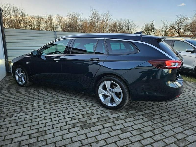 Używany Opel Insignia OPC 170 KM (125 kW) 2017 Zielony ciemny Kombi