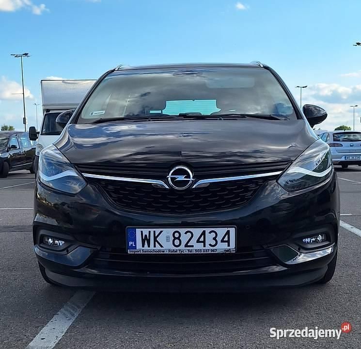 Używany Opel Zafira 2016 Minivan