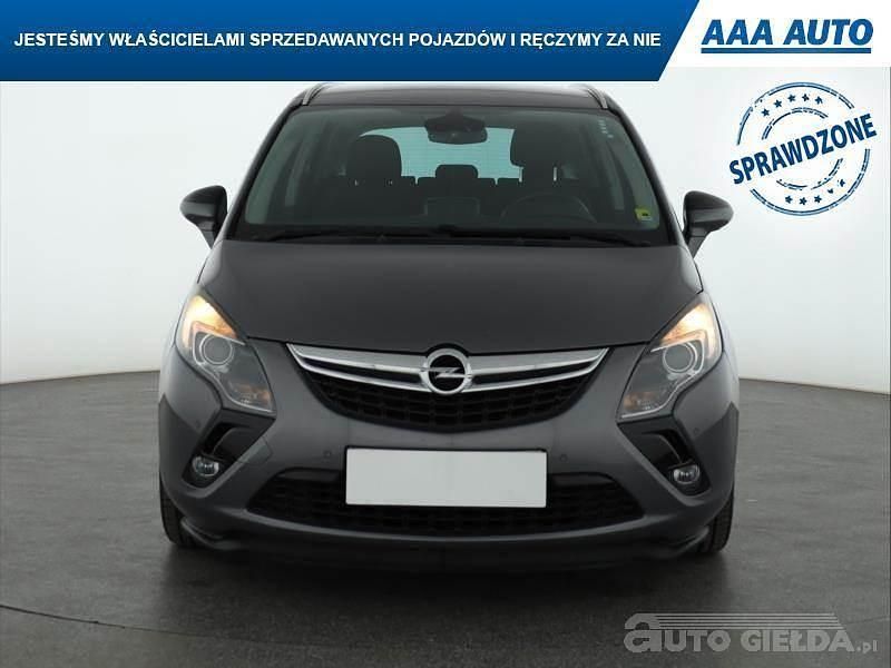 Używany Opel Zafira 2016 Szary Minivan