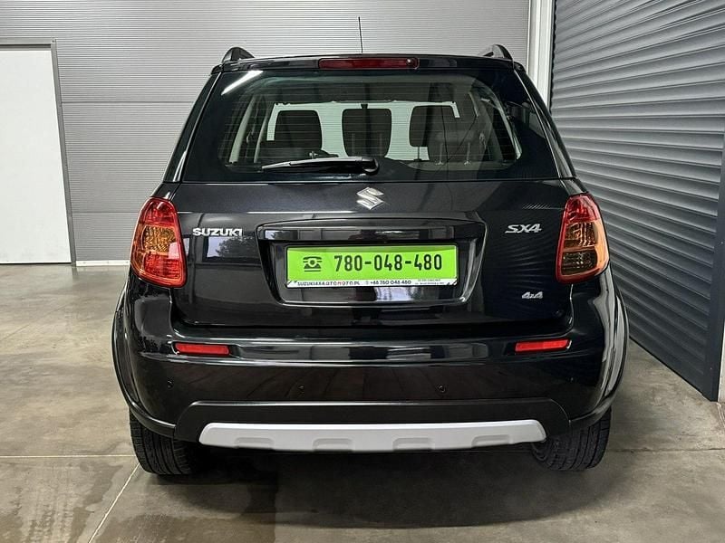 Używany Suzuki SX4 120 KM (88 kW) 2014 Czarny Hatchback