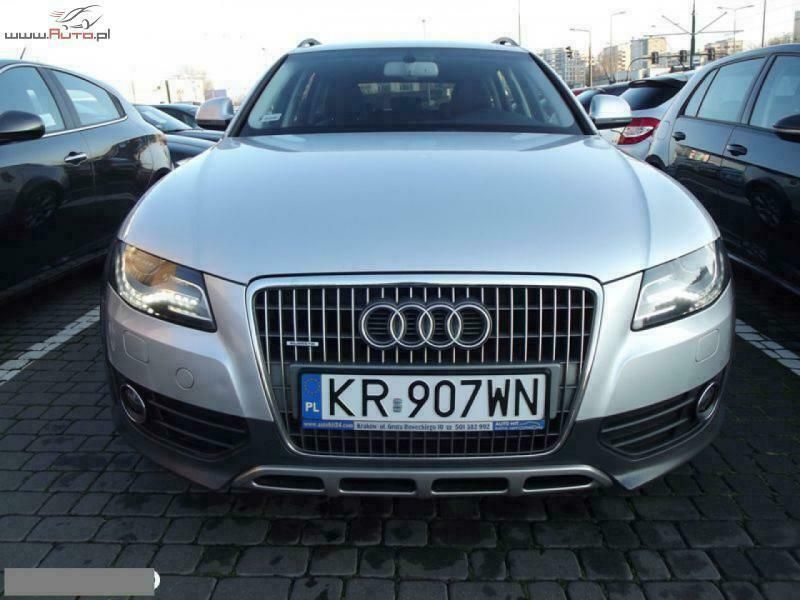 Używany Audi A4 163 KM (119 kW) 2010 Srebrny (metalik) Sedan/Limuzyna